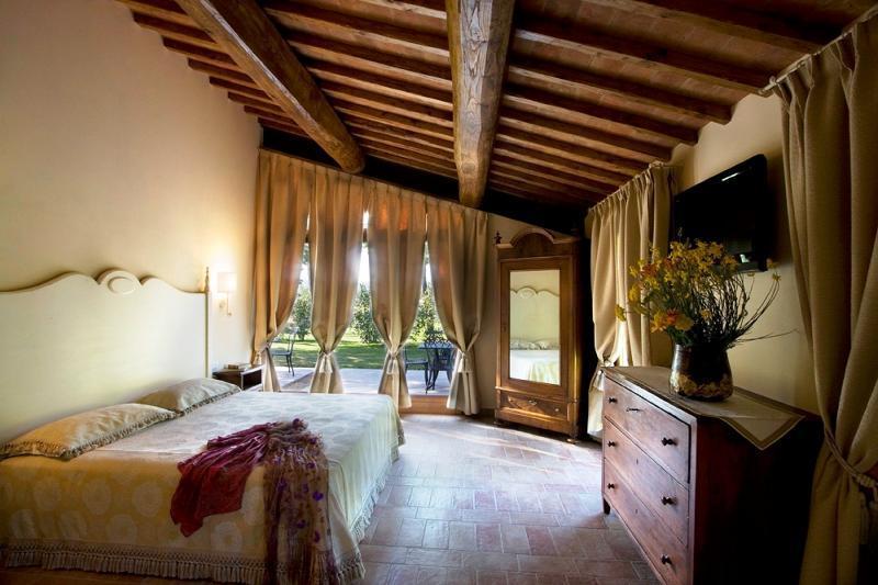 Borgo San Benedetto Vendégház Montaione Kültér fotó